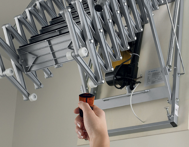 Electric Attic Ladder mechanism and remote control